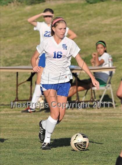 Thumbnail 2 in Stockdale vs Santa Margarita (Excalibur) photogallery.