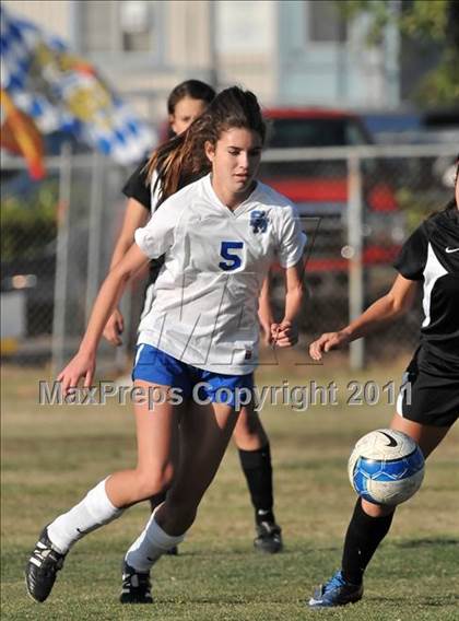 Thumbnail 1 in Stockdale vs Santa Margarita (Excalibur) photogallery.