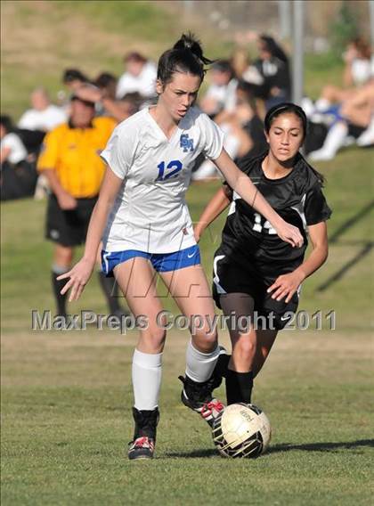 Thumbnail 1 in Stockdale vs Santa Margarita (Excalibur) photogallery.