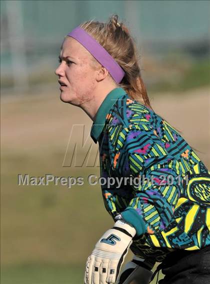 Thumbnail 2 in Stockdale vs Santa Margarita (Excalibur) photogallery.