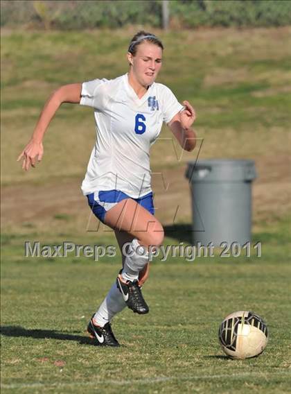Thumbnail 1 in Stockdale vs Santa Margarita (Excalibur) photogallery.