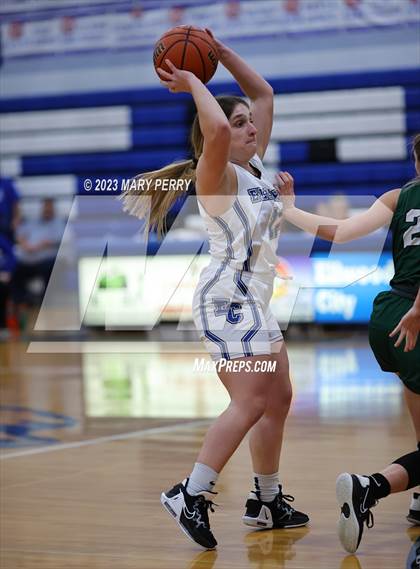 Thumbnail 3 in Laurel @ Ellwood City photogallery.