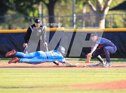 Thumbnail 3 in Village Christian vs Maranatha photogallery.