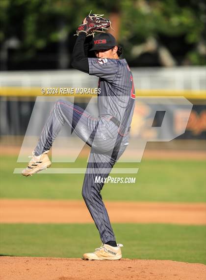 Thumbnail 3 in Village Christian vs Maranatha photogallery.