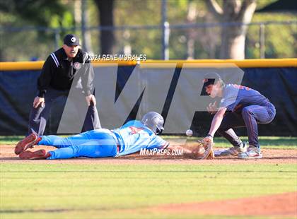 Thumbnail 1 in Village Christian vs Maranatha photogallery.