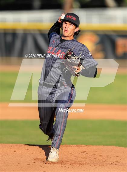 Thumbnail 3 in Village Christian vs Maranatha photogallery.