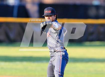 Thumbnail 1 in Village Christian vs Maranatha photogallery.