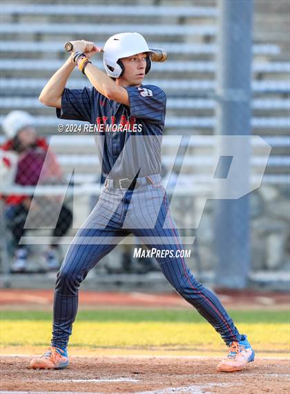 Thumbnail 1 in Village Christian vs Maranatha photogallery.