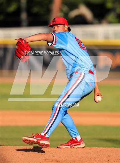 Thumbnail 2 in Village Christian vs Maranatha photogallery.