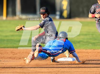 Thumbnail 1 in Village Christian vs Maranatha photogallery.
