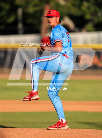 Thumbnail 1 in Village Christian vs Maranatha photogallery.