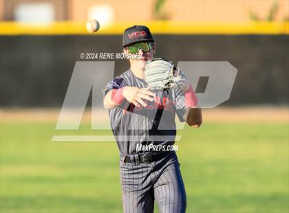 Thumbnail 2 in Village Christian vs Maranatha photogallery.