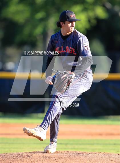 Thumbnail 3 in Village Christian vs Maranatha photogallery.