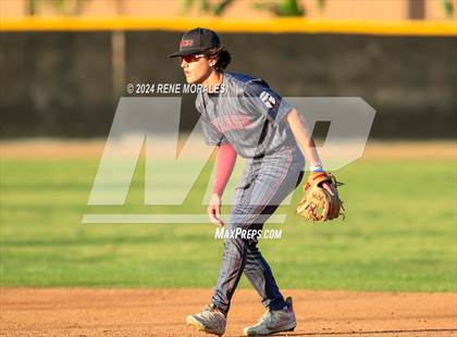 Thumbnail 2 in Village Christian vs Maranatha photogallery.