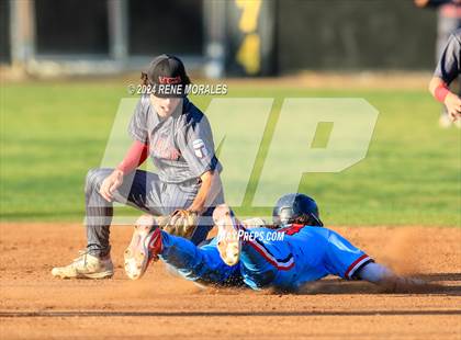 Thumbnail 3 in Village Christian vs Maranatha photogallery.