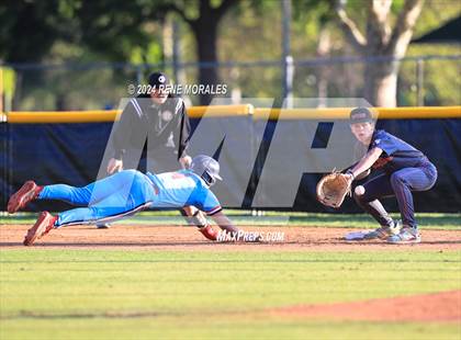 Thumbnail 2 in Village Christian vs Maranatha photogallery.