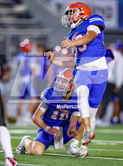 Thumbnail 3 in Grand Oaks vs Cleveland photogallery.