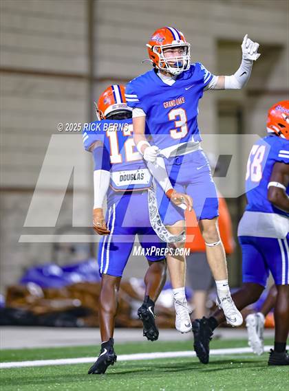 Thumbnail 3 in Grand Oaks vs Cleveland photogallery.