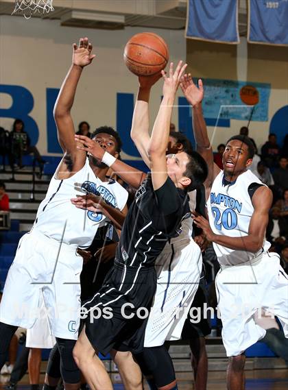 Thumbnail 1 in St. John Bosco vs. Compton (CIF SS Open Division Playoff) photogallery.