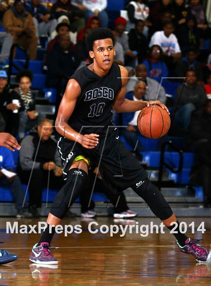 Thumbnail 2 in St. John Bosco vs. Compton (CIF SS Open Division Playoff) photogallery.