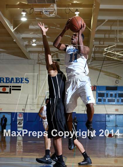 Thumbnail 1 in St. John Bosco vs. Compton (CIF SS Open Division Playoff) photogallery.