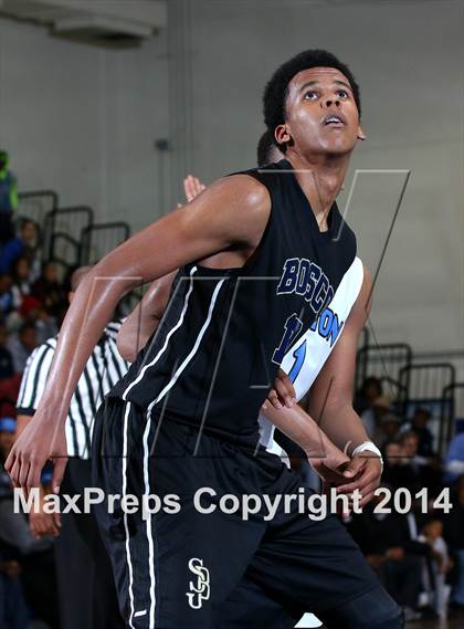 Thumbnail 1 in St. John Bosco vs. Compton (CIF SS Open Division Playoff) photogallery.