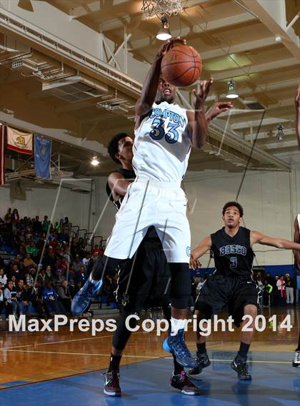 Thumbnail 3 in St. John Bosco vs. Compton (CIF SS Open Division Playoff) photogallery.