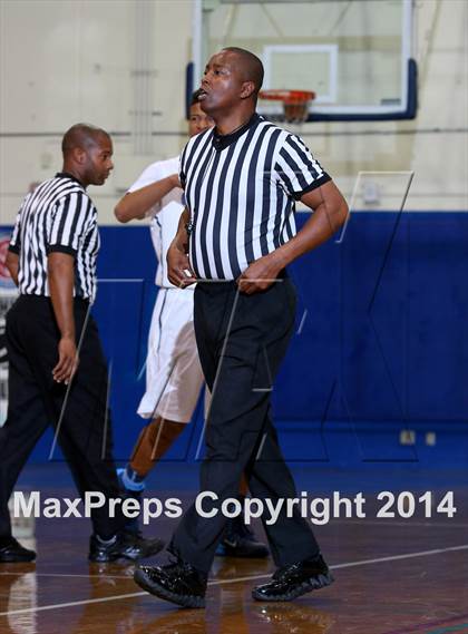 Thumbnail 1 in St. John Bosco vs. Compton (CIF SS Open Division Playoff) photogallery.