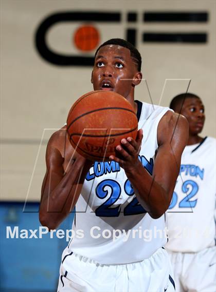 Thumbnail 2 in St. John Bosco vs. Compton (CIF SS Open Division Playoff) photogallery.