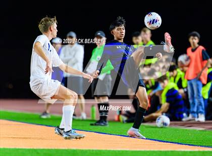 Thumbnail 3 in Snowflake vs. Chino Valley (AIA Fall Soccer Final) photogallery.