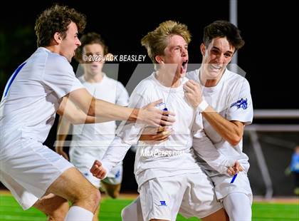 Thumbnail 3 in Snowflake vs. Chino Valley (AIA Fall Soccer Final) photogallery.
