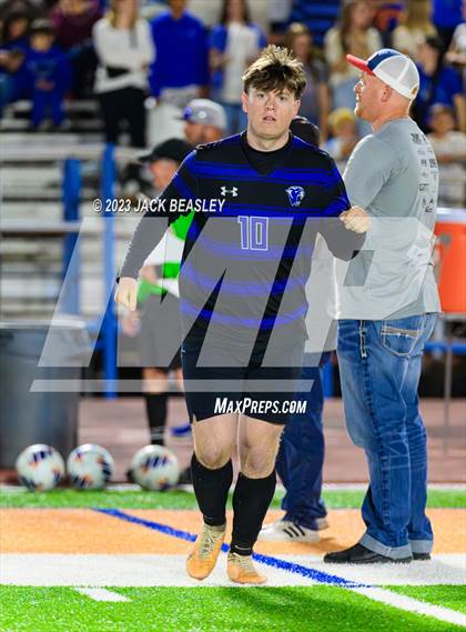 Thumbnail 3 in Snowflake vs. Chino Valley (AIA Fall Soccer Final) photogallery.