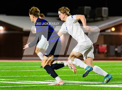 Thumbnail 3 in Snowflake vs. Chino Valley (AIA Fall Soccer Final) photogallery.