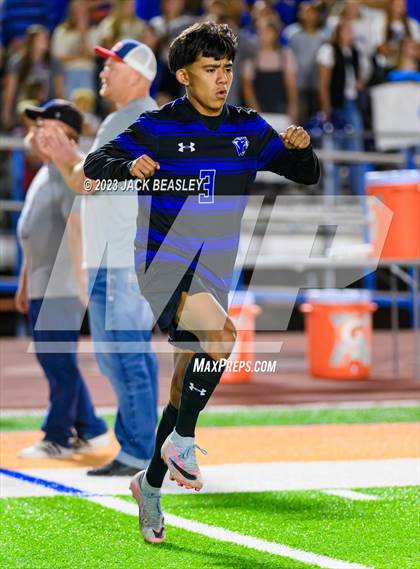 Thumbnail 3 in Snowflake vs. Chino Valley (AIA Fall Soccer Final) photogallery.