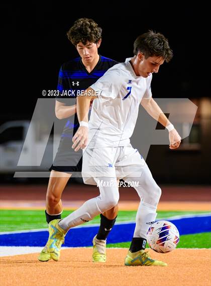 Thumbnail 1 in Snowflake vs. Chino Valley (AIA Fall Soccer Final) photogallery.