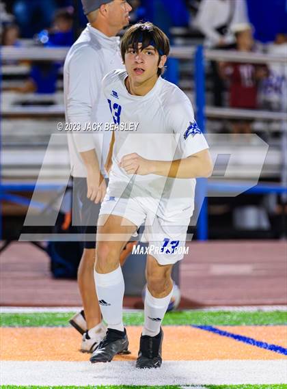 Thumbnail 3 in Snowflake vs. Chino Valley (AIA Fall Soccer Final) photogallery.