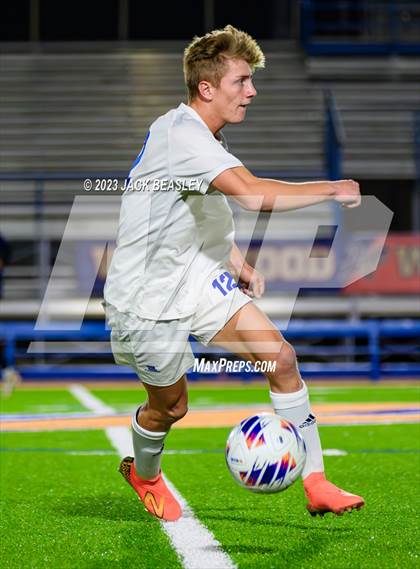 Thumbnail 3 in Snowflake vs. Chino Valley (AIA Fall Soccer Final) photogallery.