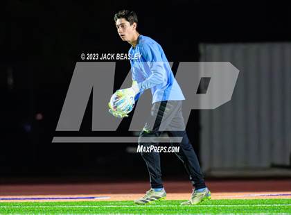 Thumbnail 3 in Snowflake vs. Chino Valley (AIA Fall Soccer Final) photogallery.