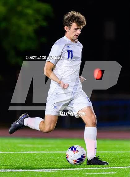 Thumbnail 1 in Snowflake vs. Chino Valley (AIA Fall Soccer Final) photogallery.