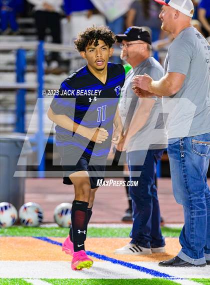 Thumbnail 2 in Snowflake vs. Chino Valley (AIA Fall Soccer Final) photogallery.