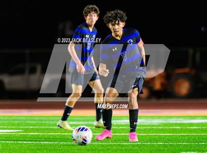 Thumbnail 1 in Snowflake vs. Chino Valley (AIA Fall Soccer Final) photogallery.