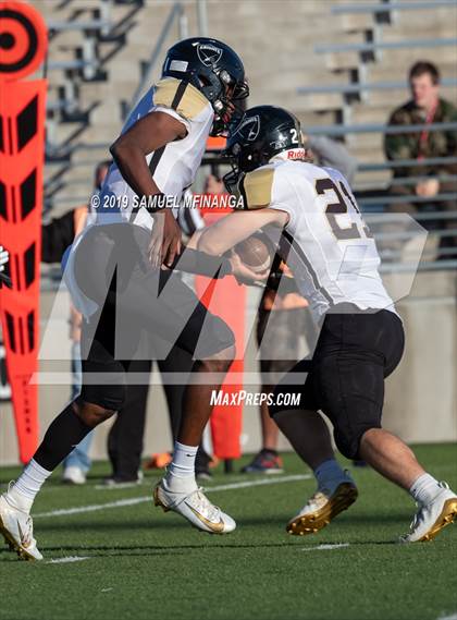 Thumbnail 2 in Lincoln Southeast @ Lincoln Northeast photogallery.