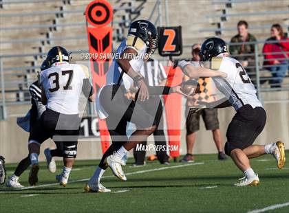 Thumbnail 1 in Lincoln Southeast @ Lincoln Northeast photogallery.