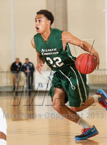 Thumbnail 1 in Atlantic Christian vs. Paulsboro (Wildwood Boardwalk Classic) photogallery.