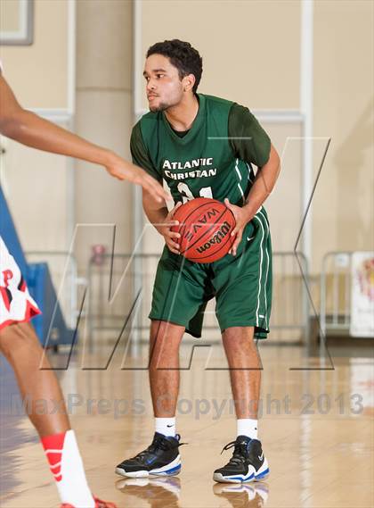 Thumbnail 2 in Atlantic Christian vs. Paulsboro (Wildwood Boardwalk Classic) photogallery.