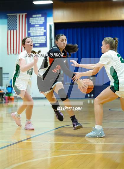 Thumbnail 2 in Rome Free Academy vs Fayetteville-Manlius photogallery.