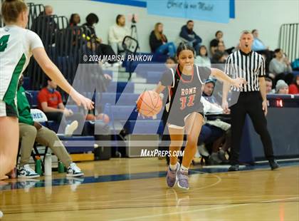Thumbnail 1 in Rome Free Academy vs Fayetteville-Manlius photogallery.