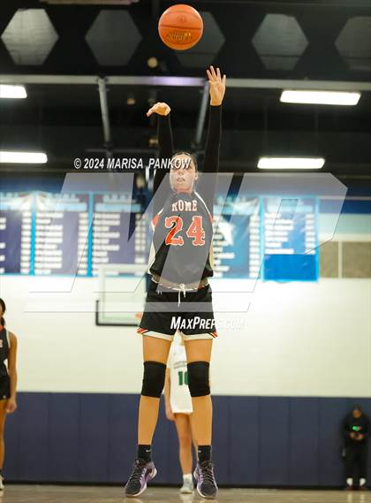 Thumbnail 1 in Rome Free Academy vs Fayetteville-Manlius photogallery.