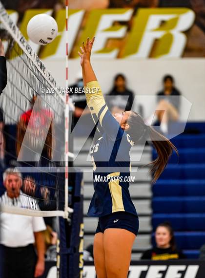 Thumbnail 2 in Desert Mountain @ Casteel photogallery.