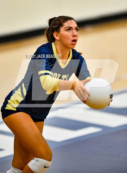 Thumbnail 2 in Desert Mountain @ Casteel photogallery.